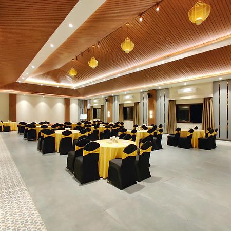 Mastiff Grand La Villae ロナバラ エクステリア 写真